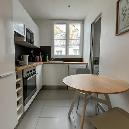 Flexliving - Whole Flat - Voltaire *