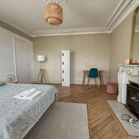 Flexliving - Whole Flat - Voltaire Apartment