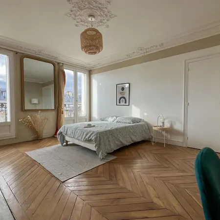Flexliving - Whole Flat - Voltaire Apartment