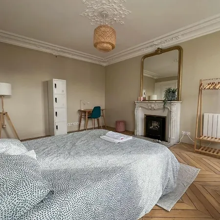 Flexliving - Whole Flat - Voltaire Apartment Paris