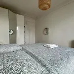 Apartment Flexliving - Whole Flat - Voltaire Paris
